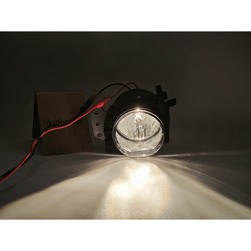 Fog Lamp Assembly With Bulbs For BMW 3 5 6 Series E60 E61 E90 E91 323i 325i 525i Front Bumper Anti Fog Light 63176910791